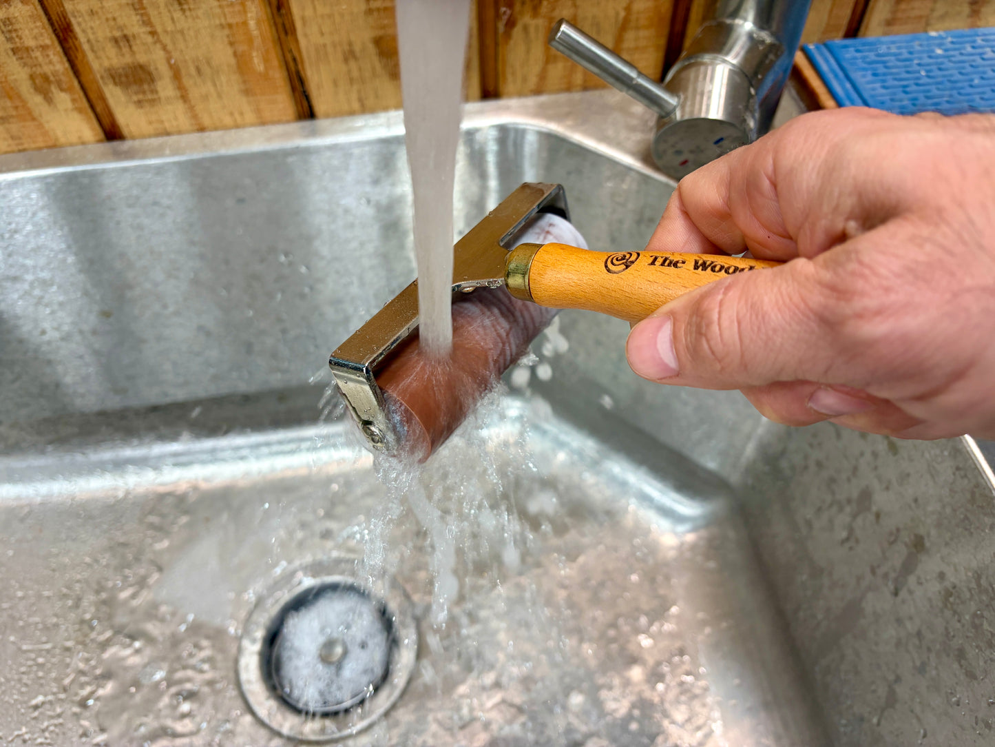 Glue Roller